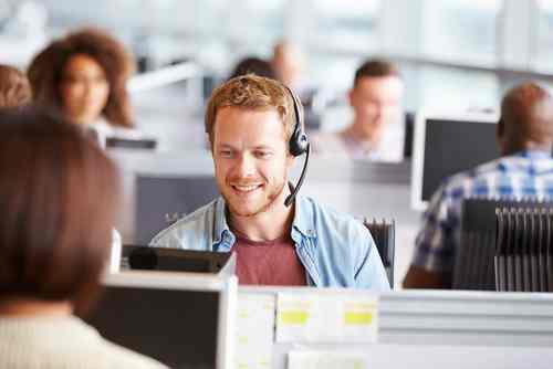 Top 5 Benefits of Outsourcing Call Center